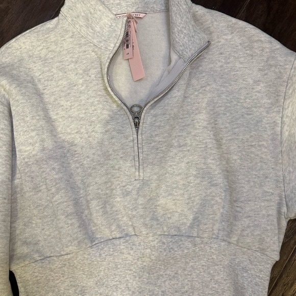 Victoria Secret Sweaters Size L - Picture 2 of 7